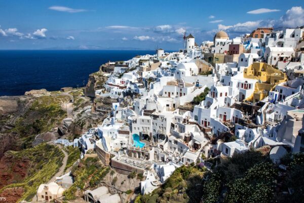 Santorini Greece Blows All Other Vacations Out Of The Water 😍
