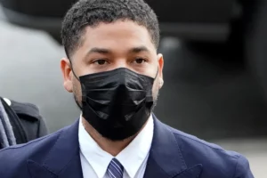 What charges does Jussie Smollett face at trial?