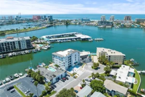 $1,130,000:  211 Dolphin Pt Unit 203, Clearwater Beach, FL 33767