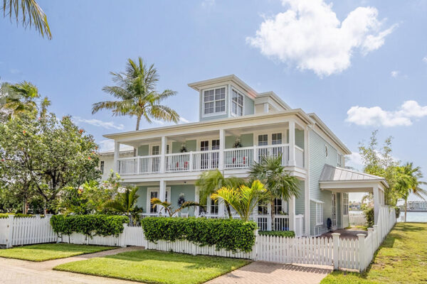 $12,500,000  :  332 Sunset Key Dr, Key West, FL 33040