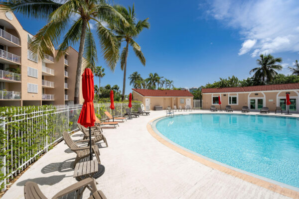 $599,000  :  3930 S 3930 Roosevelt Boulevard Unit: S303 Key West, FL 33040