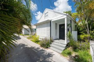 $3,950/mo  :  7 THOMPSON Lane Key West, FL 33040