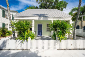$1,395,000  :  709 Olivia Street Key West, FL 33040