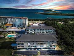 7-Island-Park-Pl-Apt-402_Dunedin_FL_34698-near-gulf