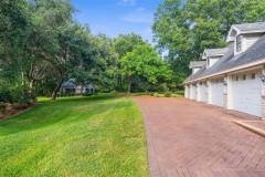 2901-Leprechaun-Ln_Palm-Harbor_FL_34683-mansion-traditional-50