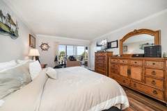 Clearwater-Beach_FL-2bed-2bath-big-pool-gulf-gym-lower-unit-24