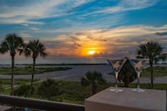 Clearwater-Beach_FL-2bed-2bath-big-pool-gulf-gym-lower-unit-39