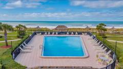 1430-Gulf-Blvd-Unit-506_Clearwater-Beach_FL_33767-pool-clean-40