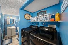 915-Wisconsin-Ave_Palm-Harbor_new_construction-laundry