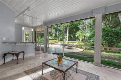 2901-Leprechaun-Ln_Palm-Harbor_FL_34683-mansion-traditional-38