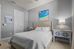 1541-Forest-Glen-Ct_Palm-Harbor_FL_34683-palmharbor-bedroom-luxury-5