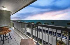 7-Island-Park-Pl-Apt-402_Dunedin_FL_34698-causeway-honeymoon-caledesi