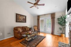 2901-Leprechaun-Ln_Palm-Harbor_FL_34683-mansion-traditional-55