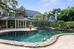 2901-Leprechaun-Ln_Palm-Harbor_FL_34683-mansion-traditional-40