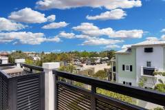 key-west-luxury-house-waterfront-new-backyard-23